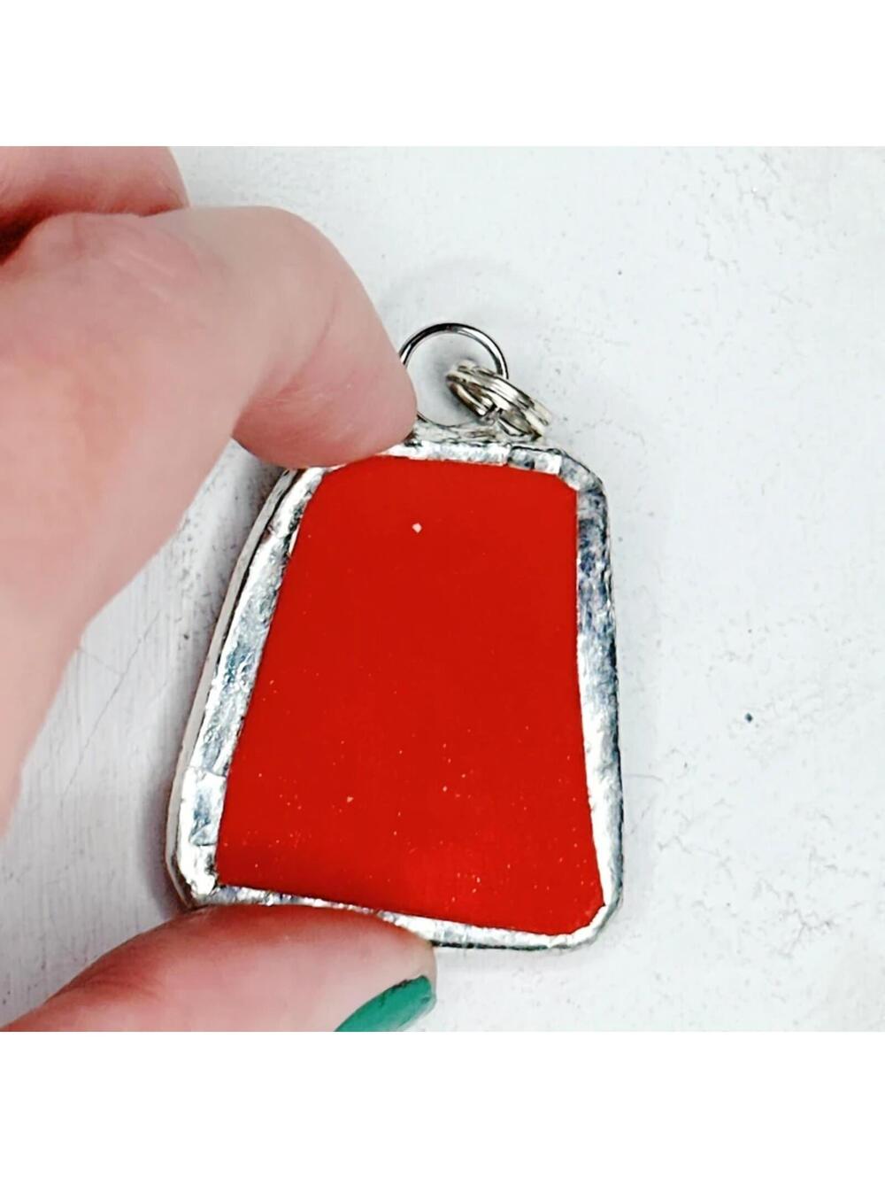 982L. Red Ceramic Pendant - Picture 8 of 9
